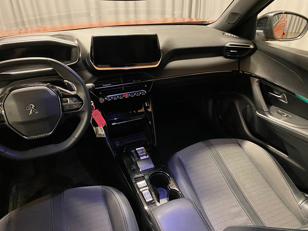 Car Image car-81302-a870fff487f6c95b67fd787b041982c9
