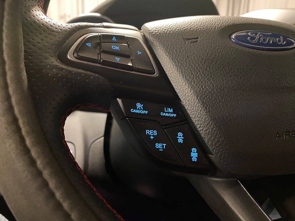 Car Image car-81563-64ad82e8a40fa2b0602d45b3c1fb9091