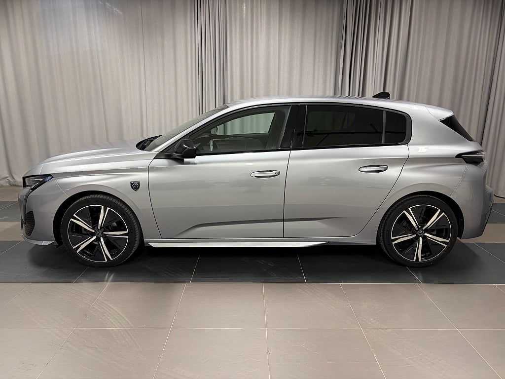 Car Image car-81587-a7b2540f0a9397970b0340e435ca980d