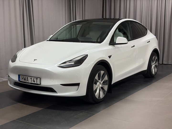 Car Image car-81605-92a397d2b313c4eecdb250e048549944