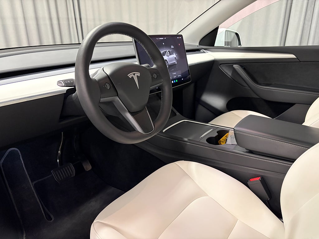 Car Image car-81605-dde875f5de1d860794c1a1bf7bc061f2