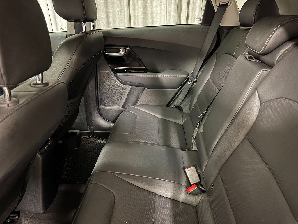 Car Image car-81737-be1cc8e5f5f3aa53bfbfe6affc421d48