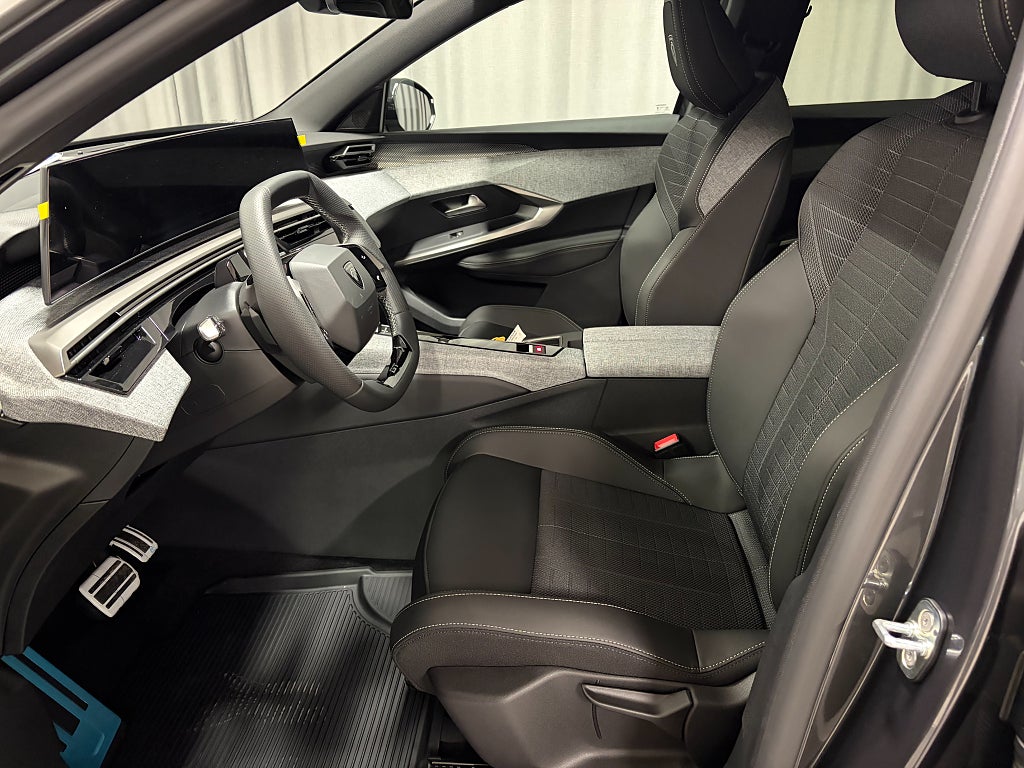 Car Image car-81934-251143b8de4eb82c87ab168b26257415