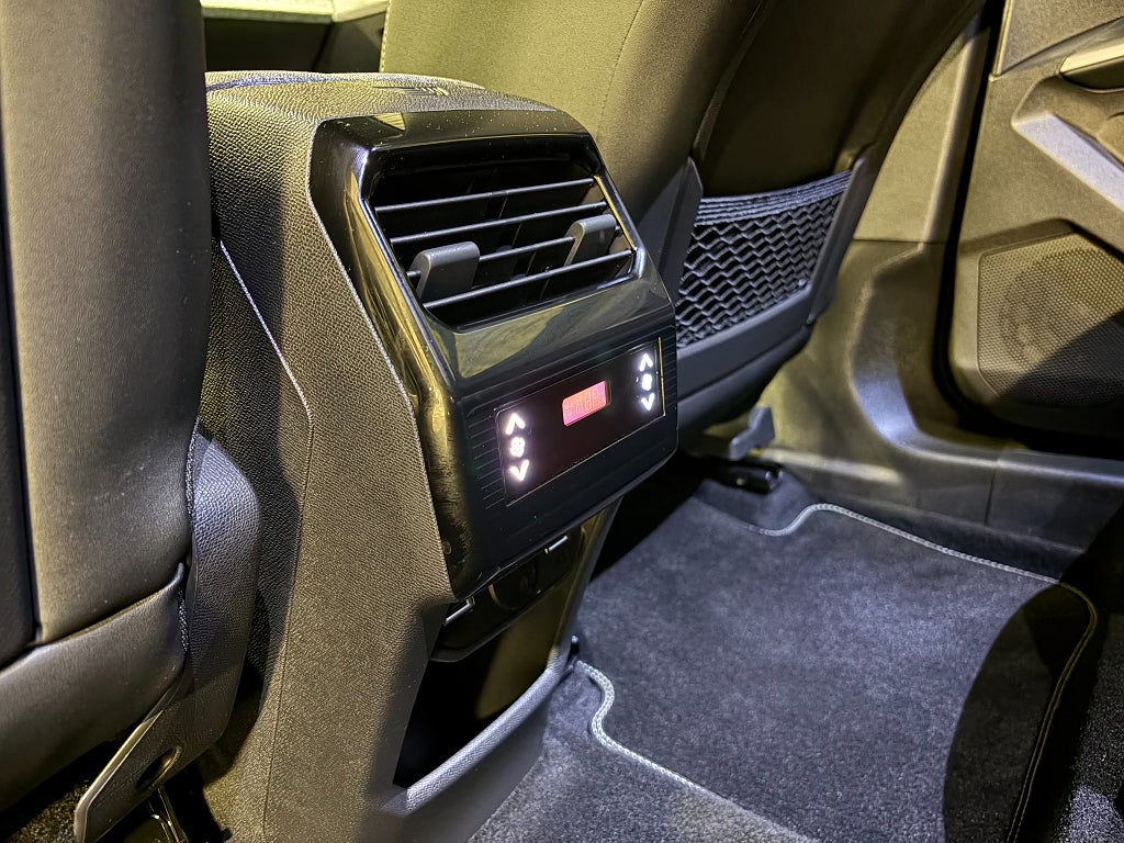 Car Image car-81941-d80cb940e47855f2e0dbdcd860418471
