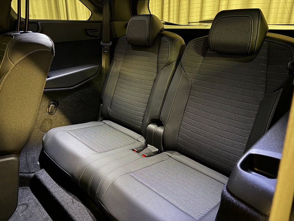 Car Image car-81941-df2c90bffb632327bec34c2715abb5d5