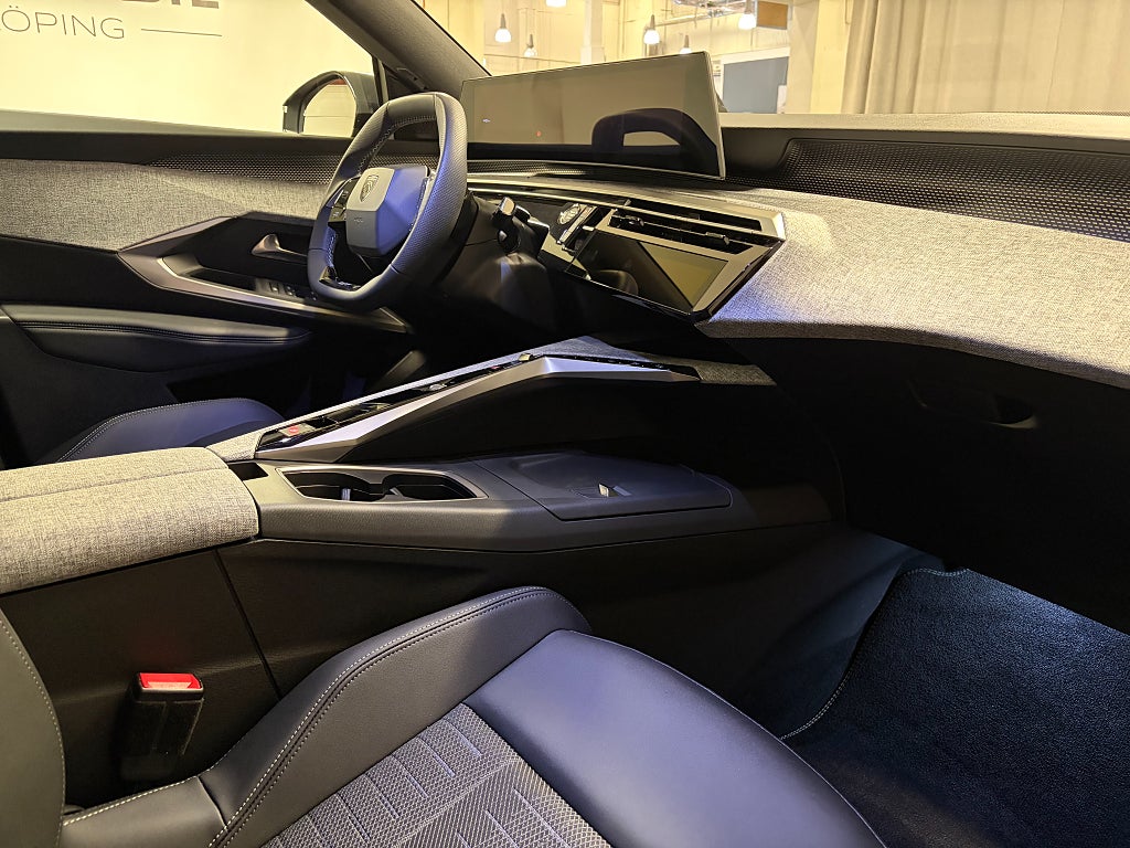 Car Image car-81941-e30febecccbc67c93d3647cf76a52f31
