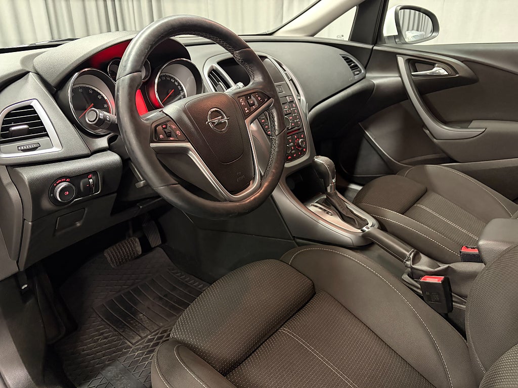 Car Image car-82115-8a1e7423df63cdef074f628ff866f6b2