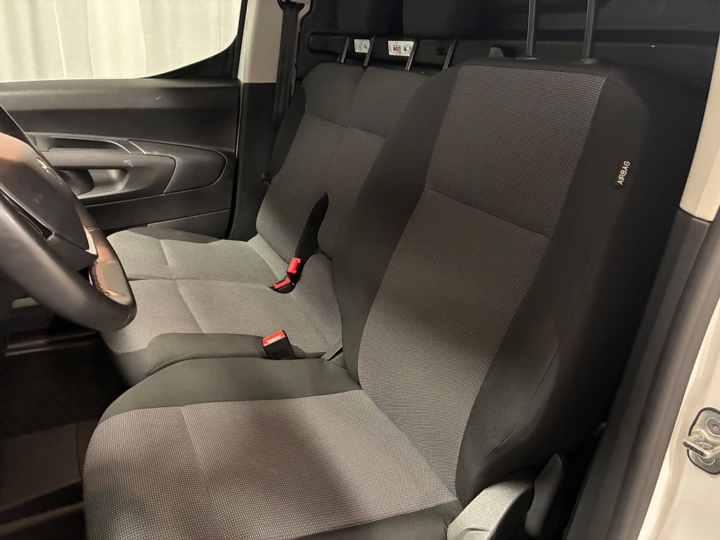 Car Image car-82285-3ae4e5b43d4ec312ac5597e08484767a