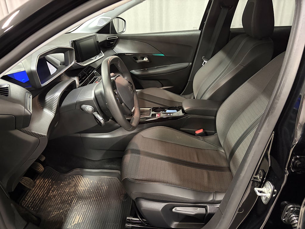 Car Image car-82401-e254c8b2111a110e067c476e343e0985