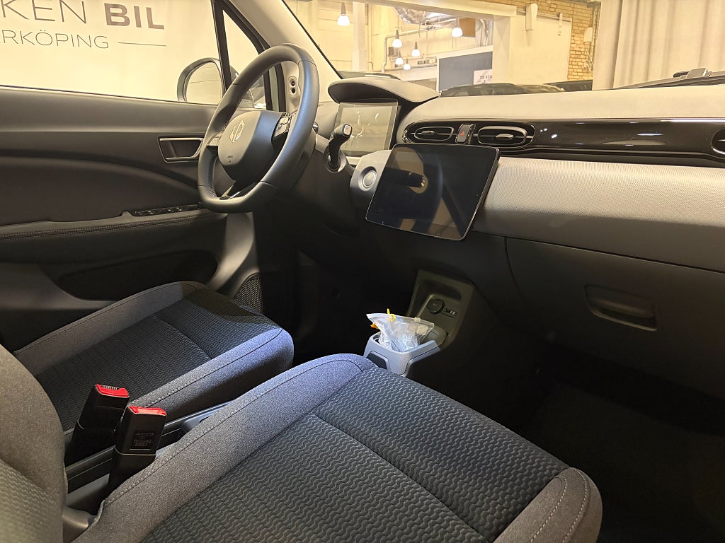 Car Image car-82435-c5559727e830a65f57719dd5aece3cc9