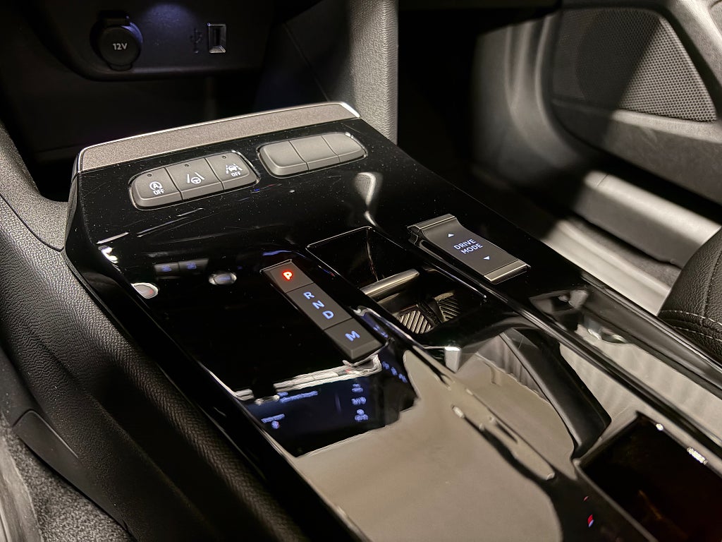 Car Image car-82454-ff93b14d3e2f3430af1fc88131ef22b3