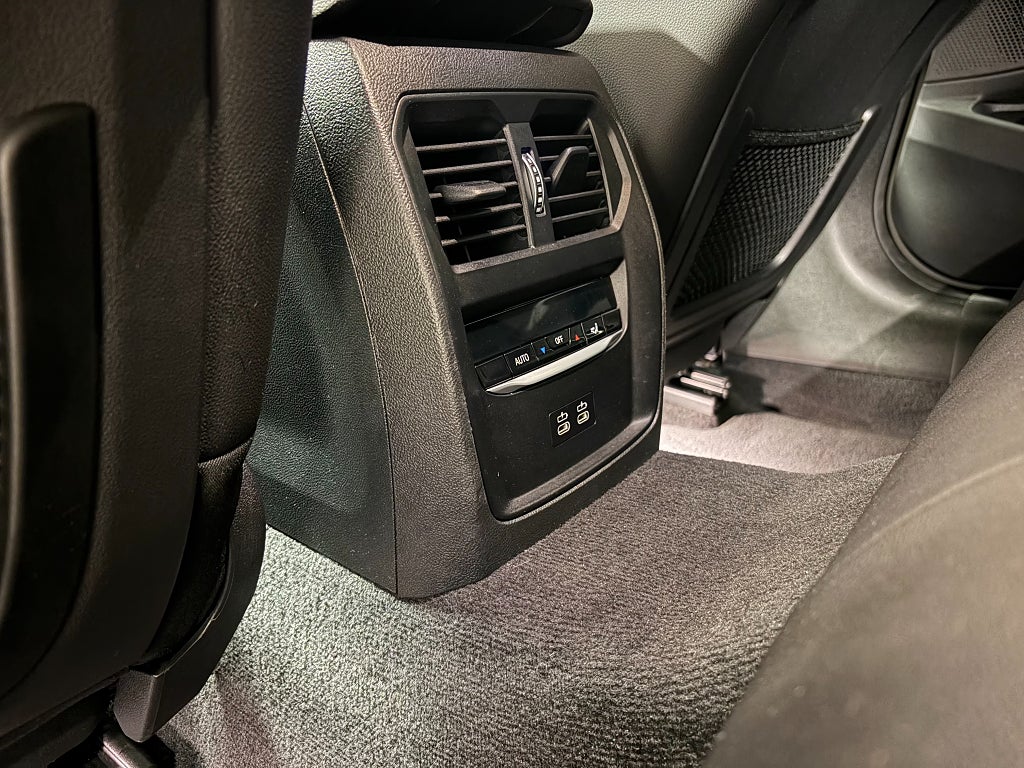 Car Image car-82513-0c6093dea01bc1bb48b55afa683267b6