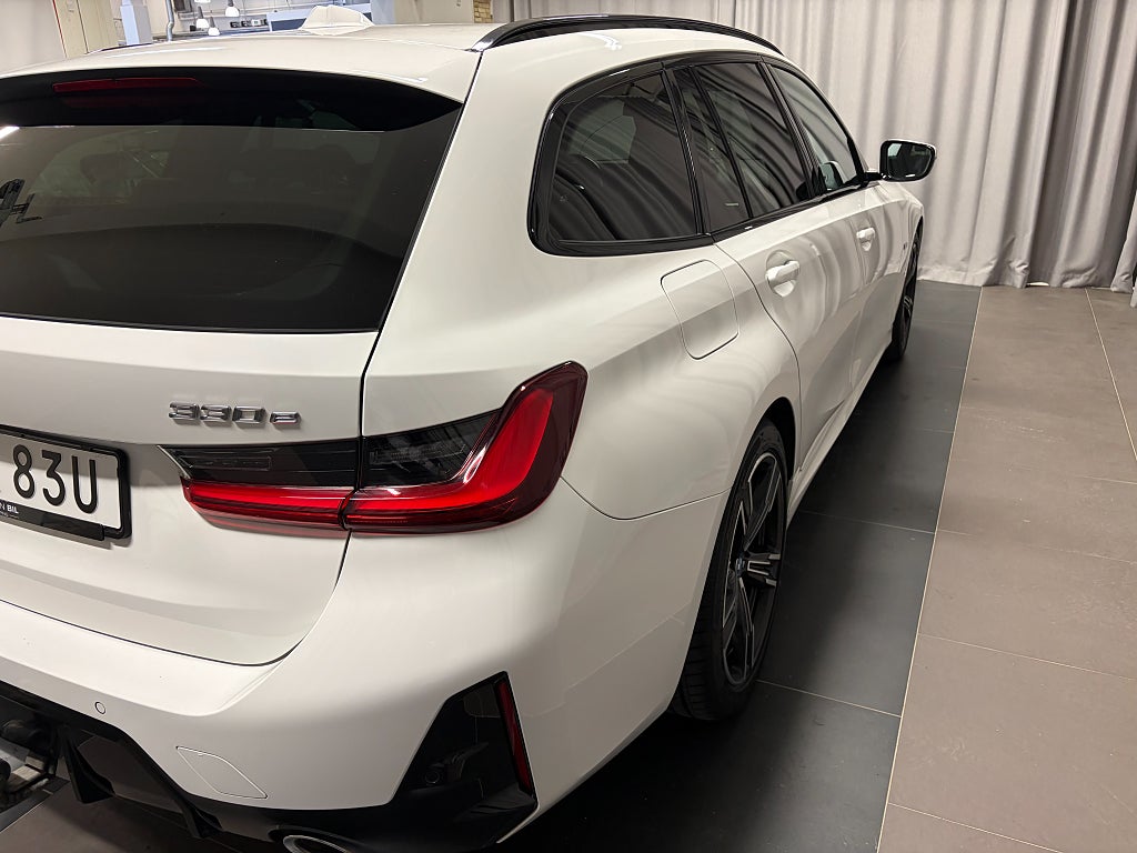 Car Image car-82513-eb0c54a0a4c743a2e344c3ff5a1d1d97