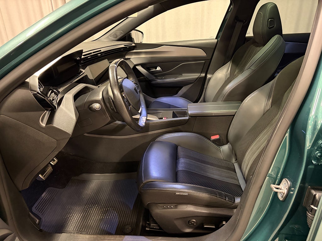 Car Image car-82621-2a63fb5da1812d24491b670d4cf0d320