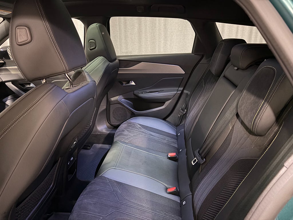 Car Image car-82621-c858835835097efb200306d86ca0b87b