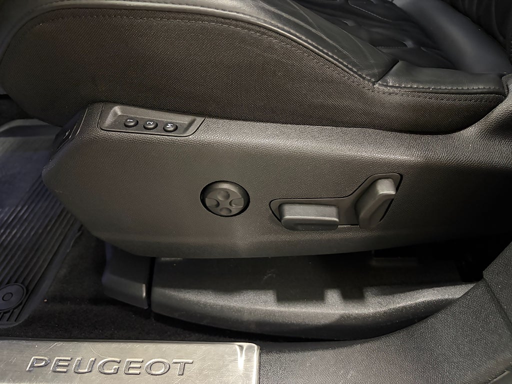 Car Image car-82642-55a6ad8b05ed64e1a240e15b3e07dae0
