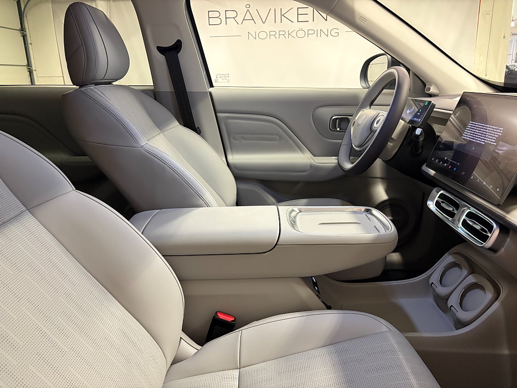 Car Image car-82702-86cda47bb4e95e8c2a638bab1f0b4175