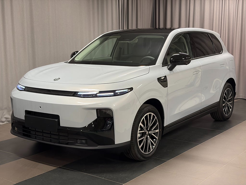 Car Image car-82702-d6244fc21d2d9c1d3f1d19247601a0e0