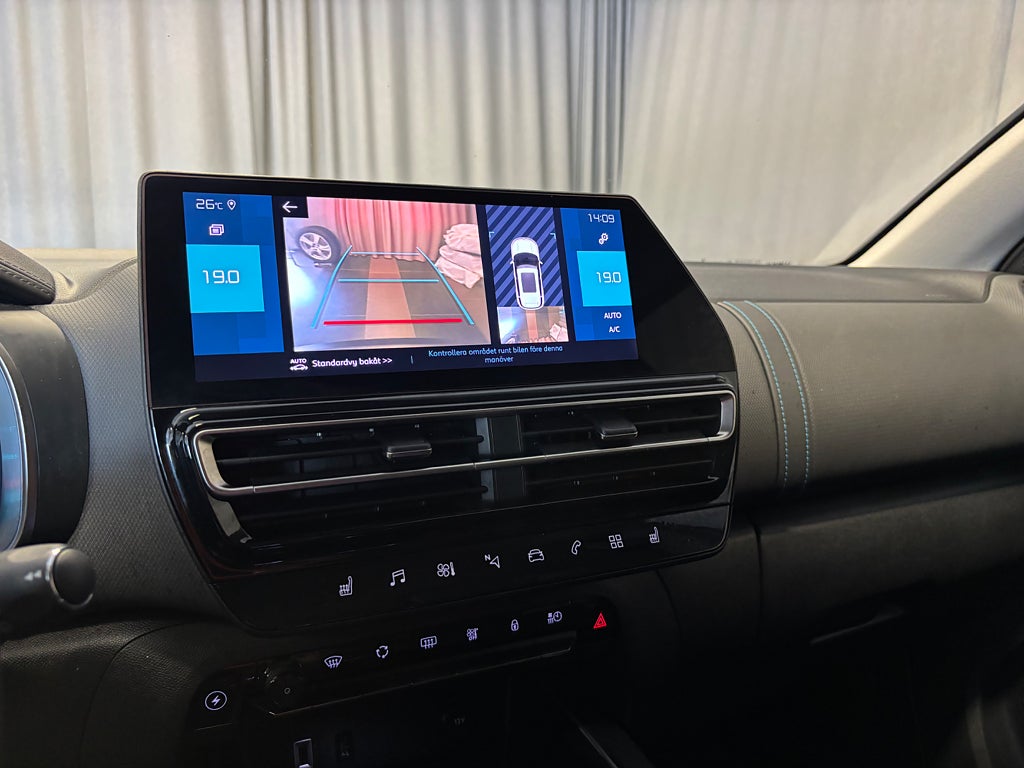 Car Image car-82773-995674610433ee0dc96cfb76234b0264