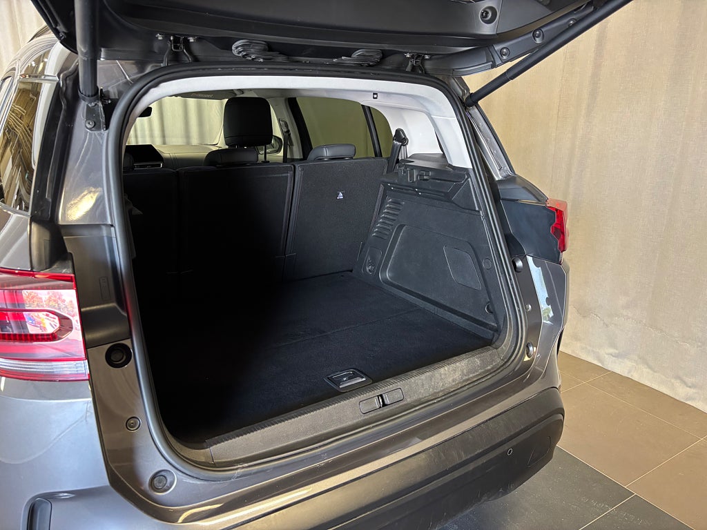 Car Image car-82773-9f495ed7b3eb91e8fbd97b747a1ae702