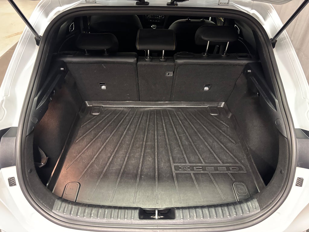 Car Image car-82852-295dfa4b2b9ffcbb0e73177c5a498f94
