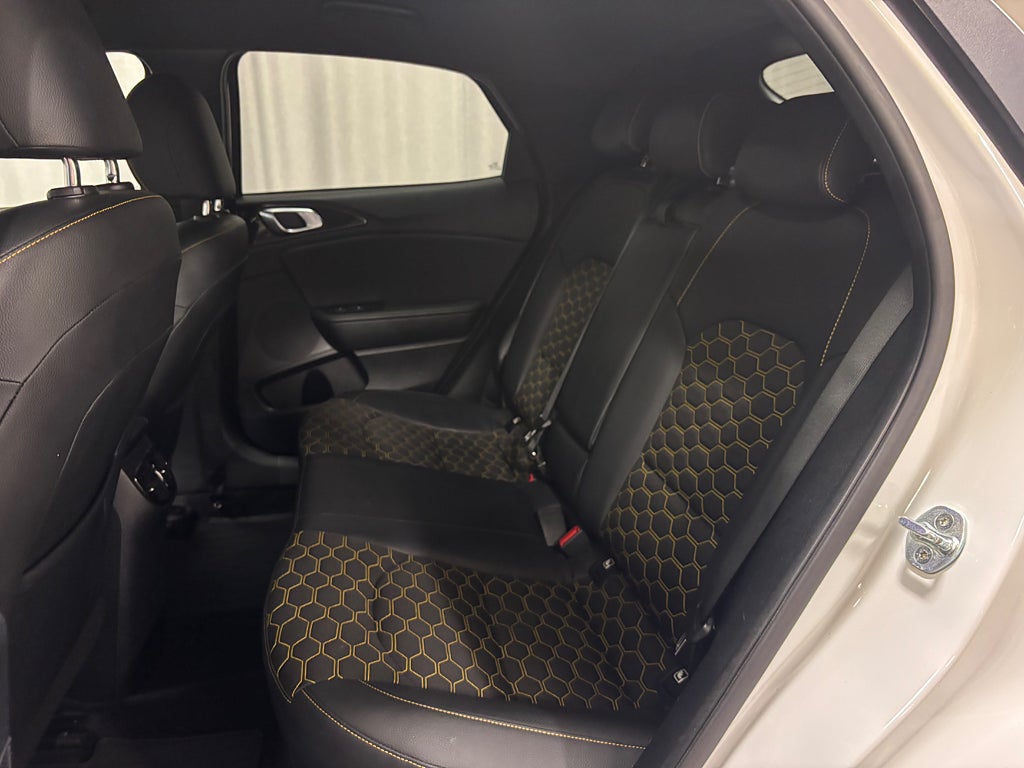 Car Image car-82852-56ea188792bde25d4cb806f2fa53aa49