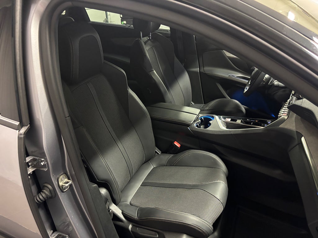 Car Image car-82908-46efafcb73063cdeb108d2febac88eec