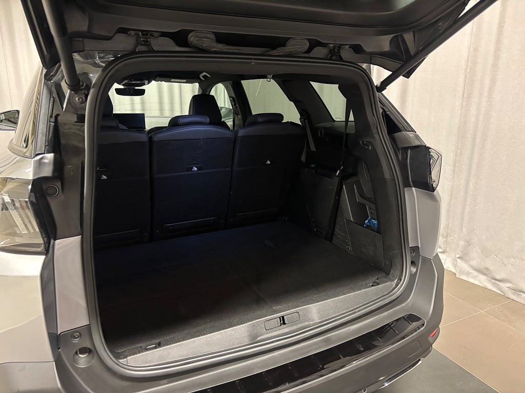 Car Image car-82908-53b482b1891fad5029a25c27e1d8cfeb