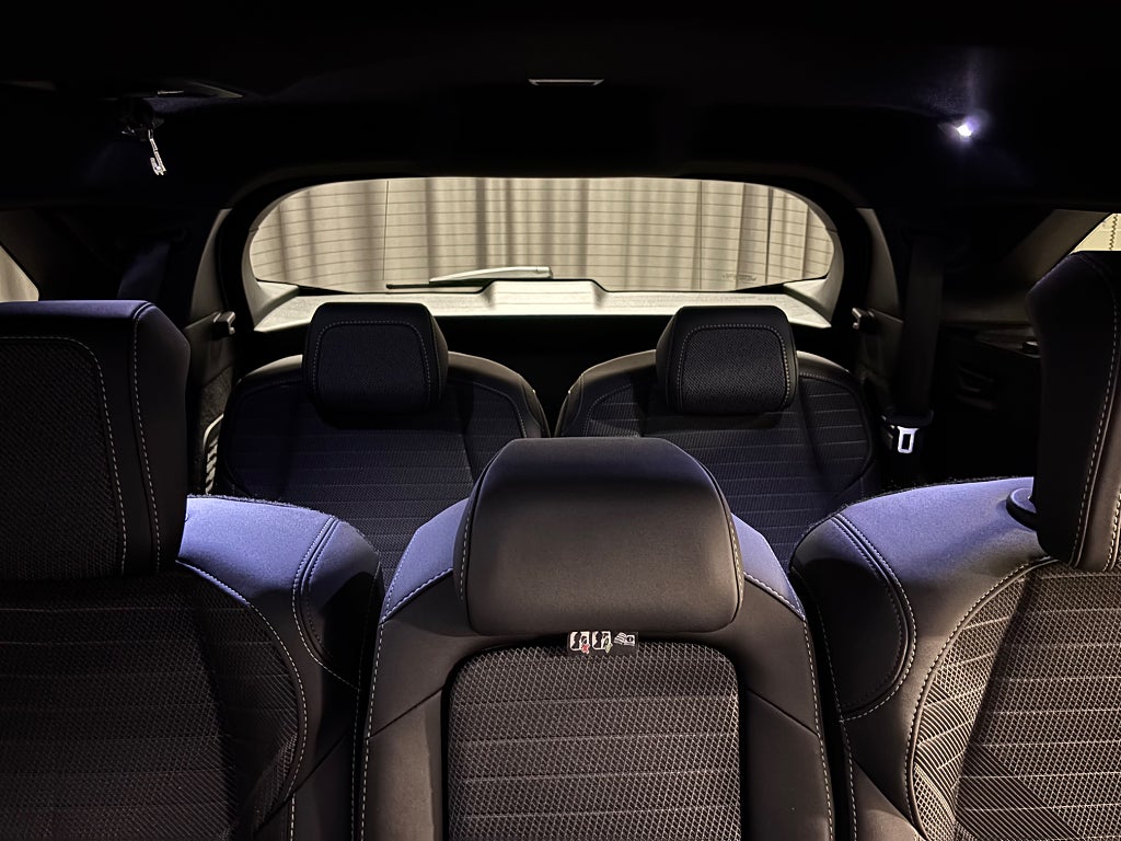 Car Image car-82967-969e47566d7d81f21f8b596af15322e3