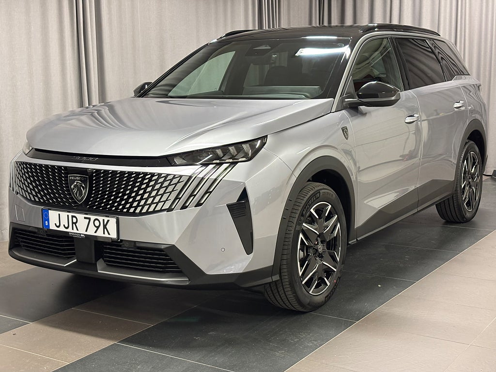 Car Image car-82967-d5318ce5ca02b95bb70085d878e315d2