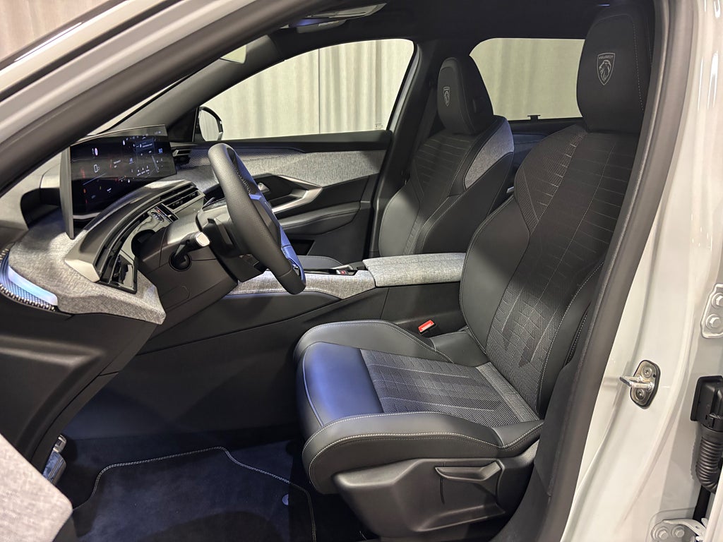 Car Image car-83008-31bcb138f6869ea7c60a52a2e44ce6cd