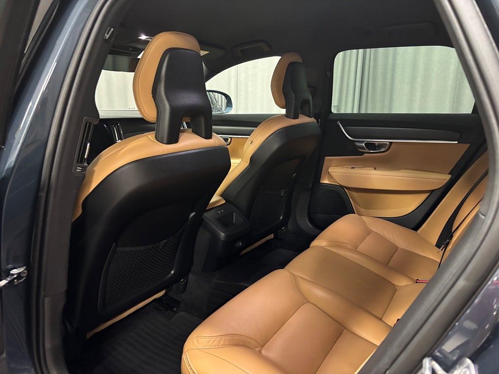 Car Image car-83030-a10b66603b5b0a913cb1348ad8f5fb72
