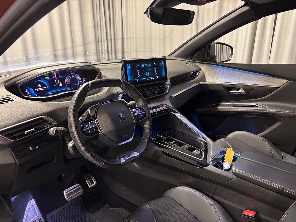 Car Image car-83209-c971f59e8439f886ec61fee3af7f0af8