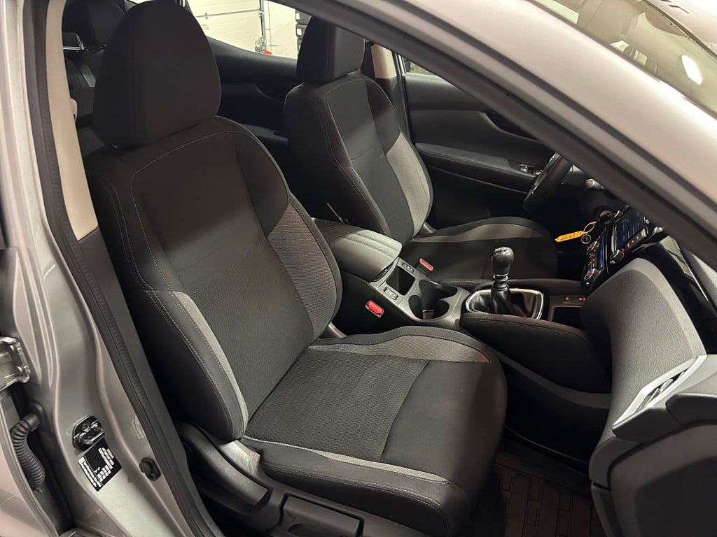 Car Image car-83257-0f1d28ebdc8c05762965a25e34790301