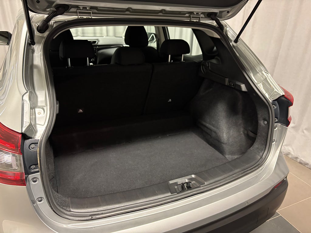 Car Image car-83257-4b028553f105796e13b6563c8aaaeae3
