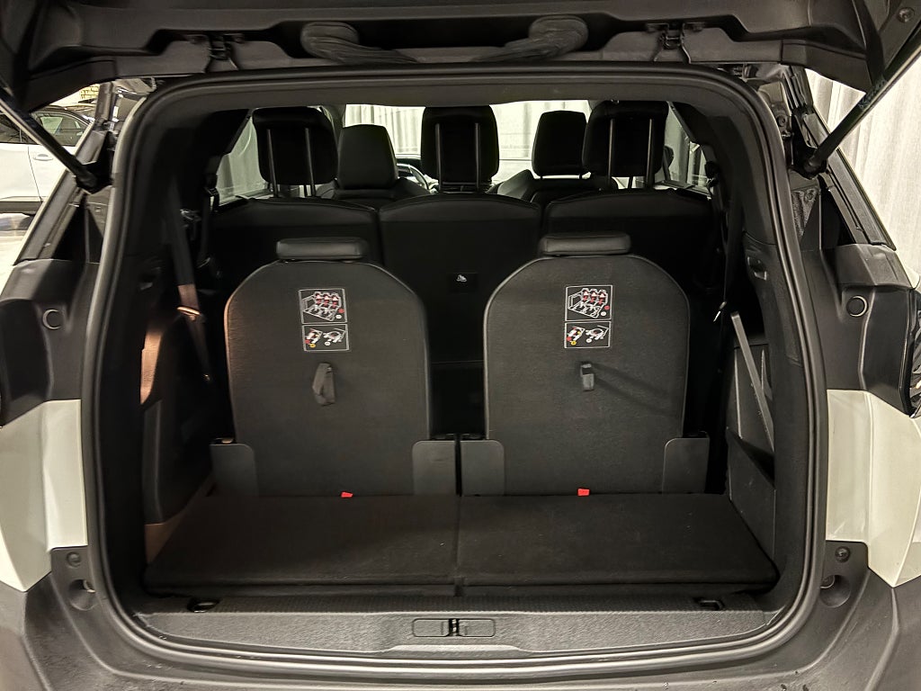 Car Image car-83459-39f061fa85cebfa542f9fa05e2c1e0a6