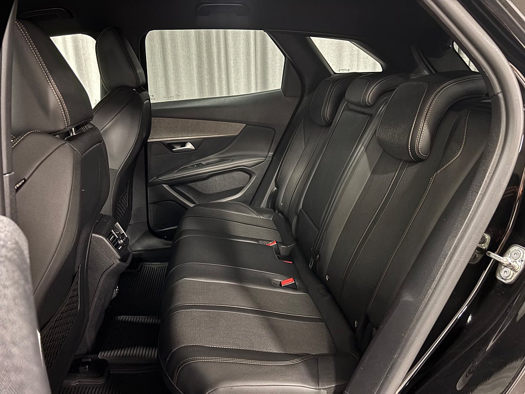 Car Image car-83555-01f974a218ebfcbb8d82d9b09218cd43
