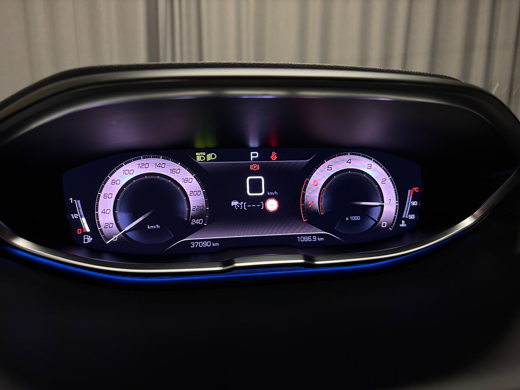 Car Image car-83555-034b7b51845f8de2d1534b6196ad35db