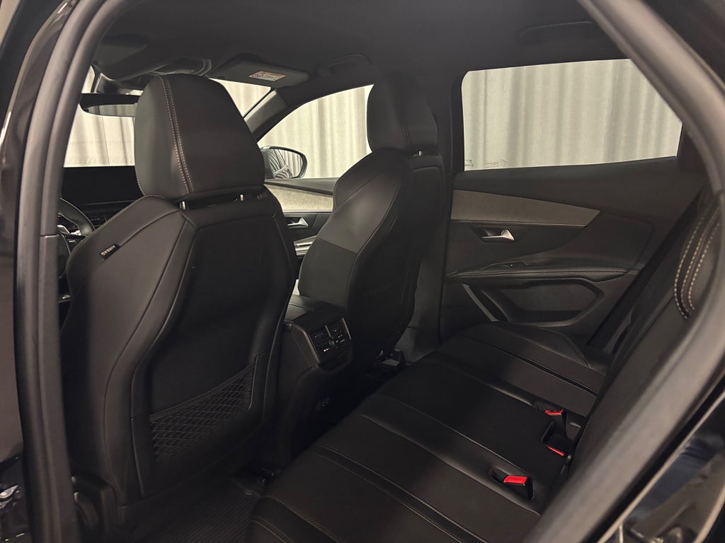 Car Image car-83555-0b24d4bdaa8550ae1b0f89a69ec6ad6d