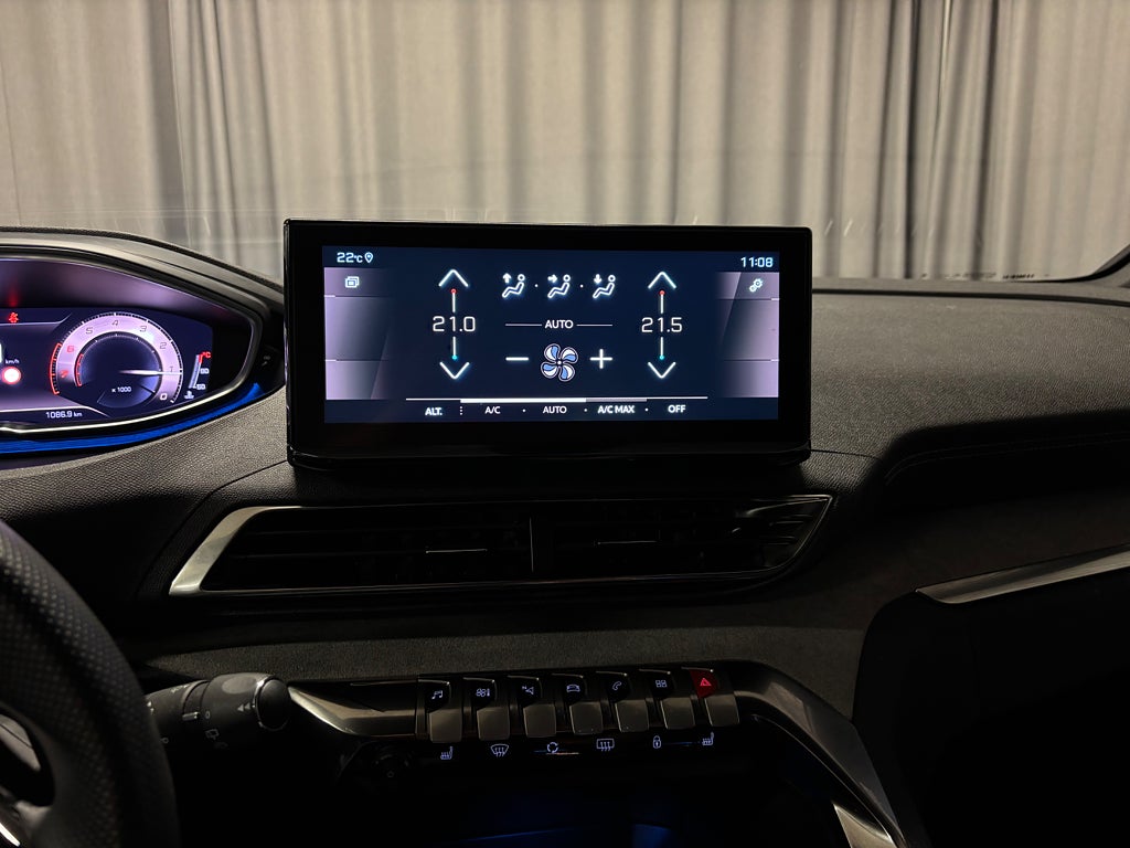 Car Image car-83555-ee63c79653fb947d213d20680847d635
