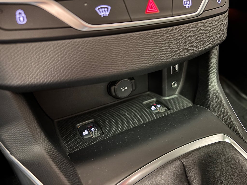 Car Image car-83632-c042609dfffaf68519f5bf4442bea1a0