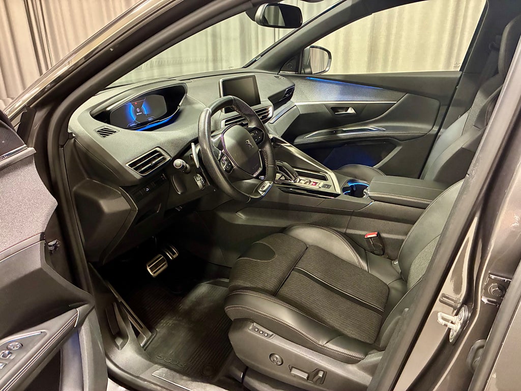 Car Image car-83726-2a7d00bc082af26ef62caf603429a223