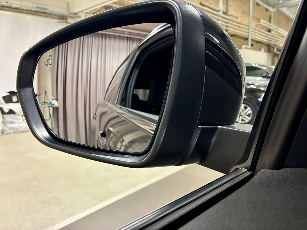 Car Image car-83726-2dd7b7ae5a2a1d39719c6795ad0f38a4
