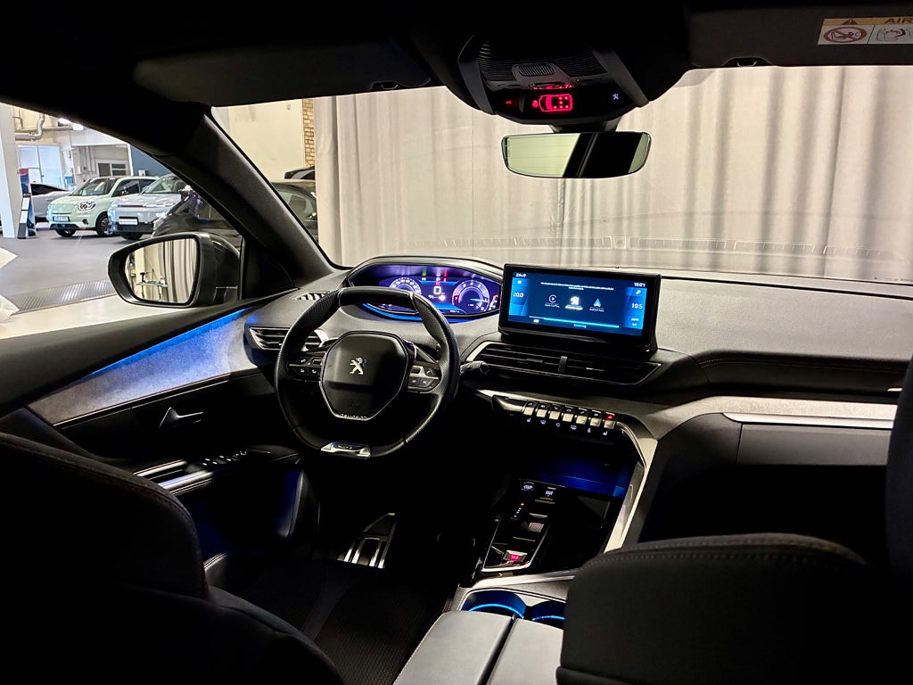 Car Image car-83746-0a76854bda5680392f8951df7b0ff659