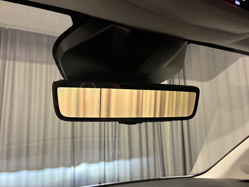 Car Image car-76909-becc63fb8d6d81f8b1e6e27ab81fb1e7