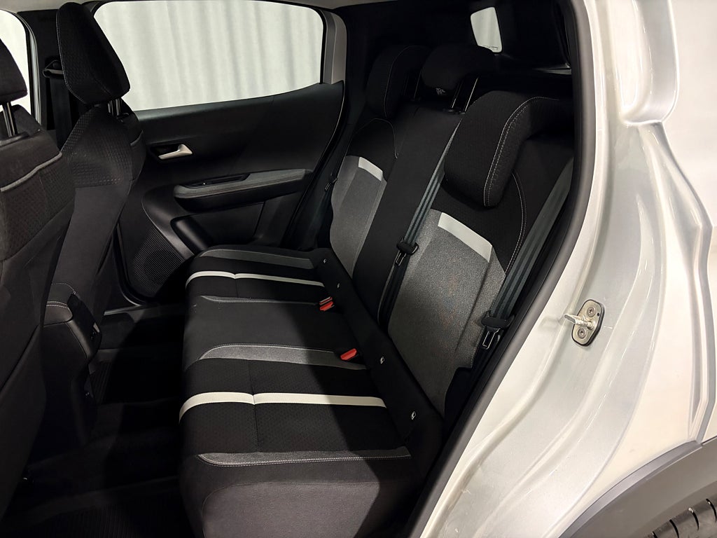 Car Image car-79485-6a21f8f10616c46fa73e33a8b577bed7