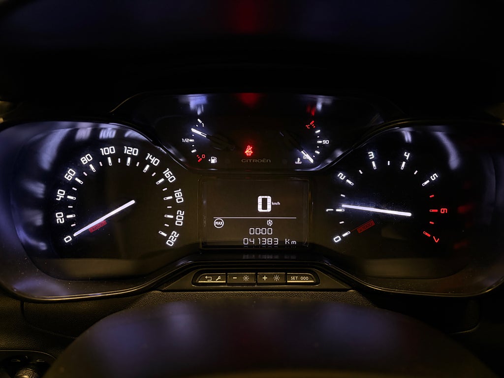 Car Image car-83819-72143a2e9e2becd2dddef61b490d67b8