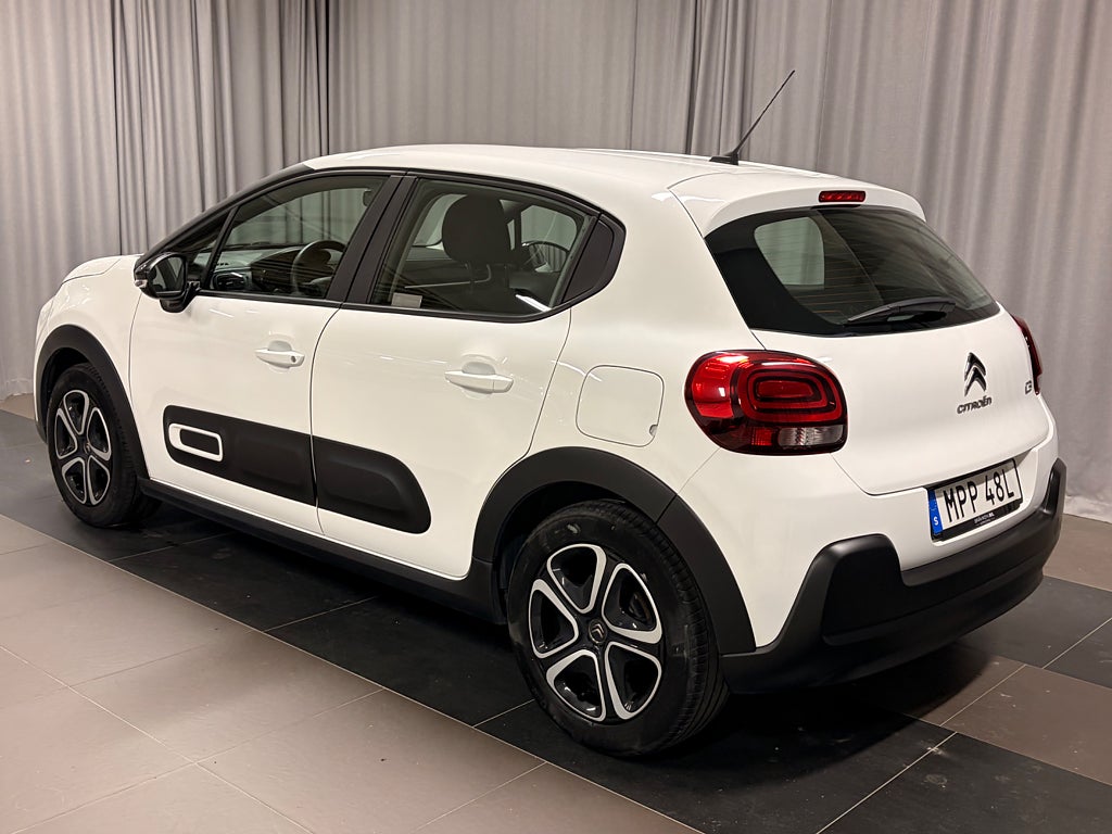 Car Image car-83819-d0d18aefe63abbaf01265d4d4479b58b