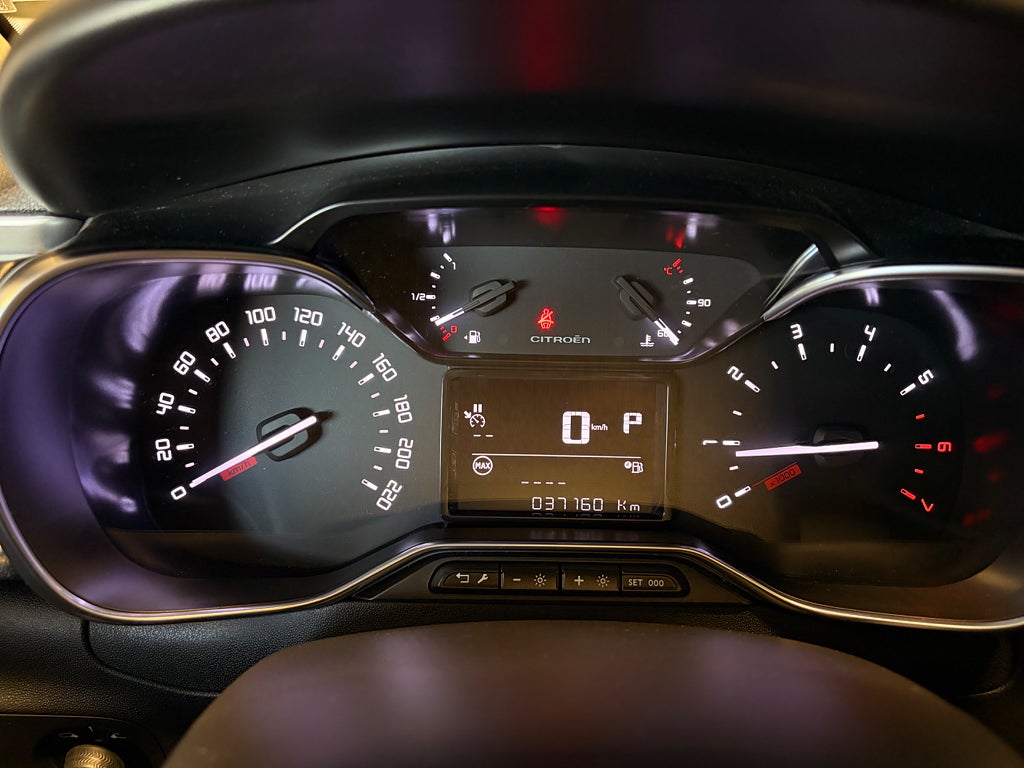 Car Image car-83835-f569c519ece133eb60c80e366eed849f