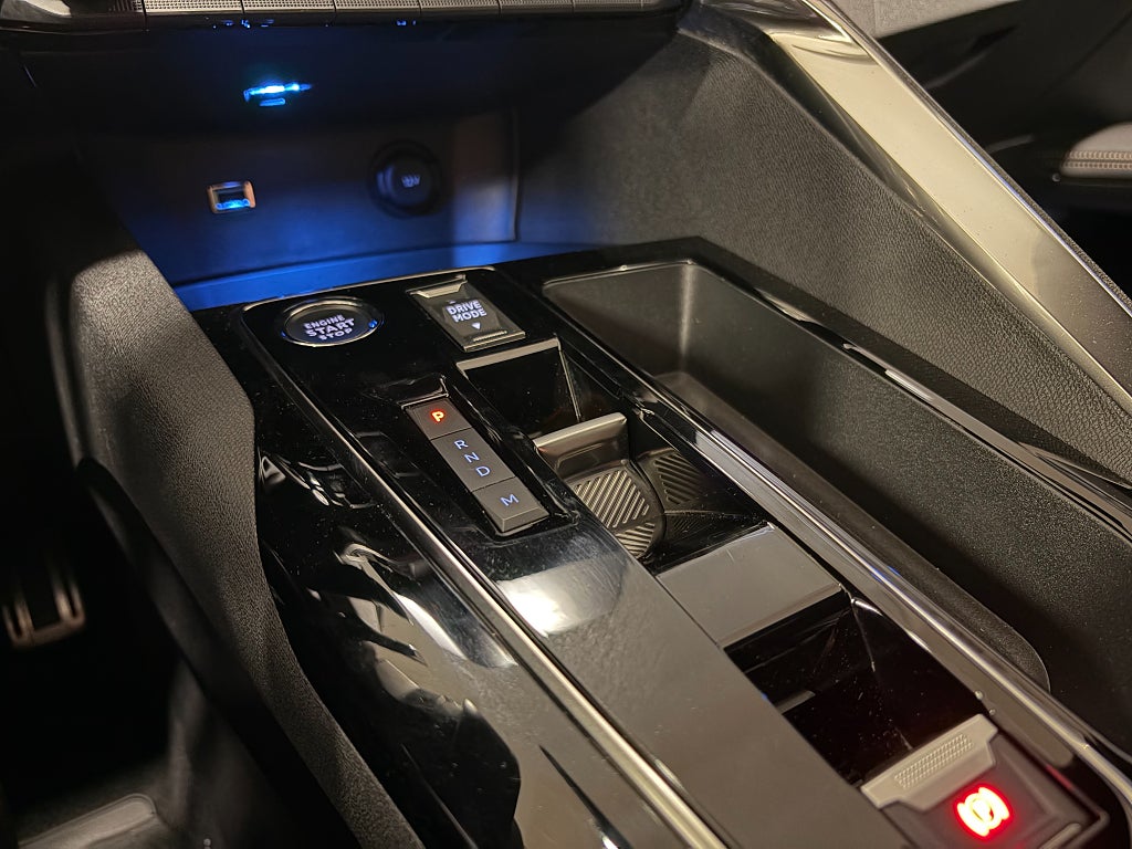 Car Image car-83934-32ba16dca3e2795c857f5b28226779ae